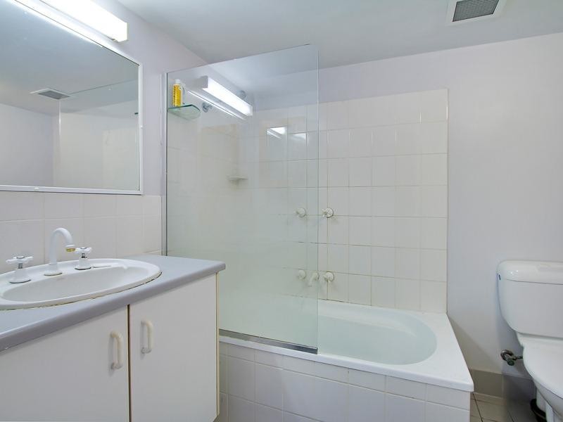 11/1251 Gold Coast Highway, Palm Beach QLD 4221