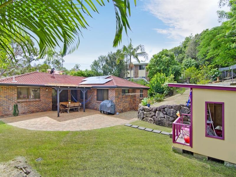 7 Currant Street, Elanora QLD 4221