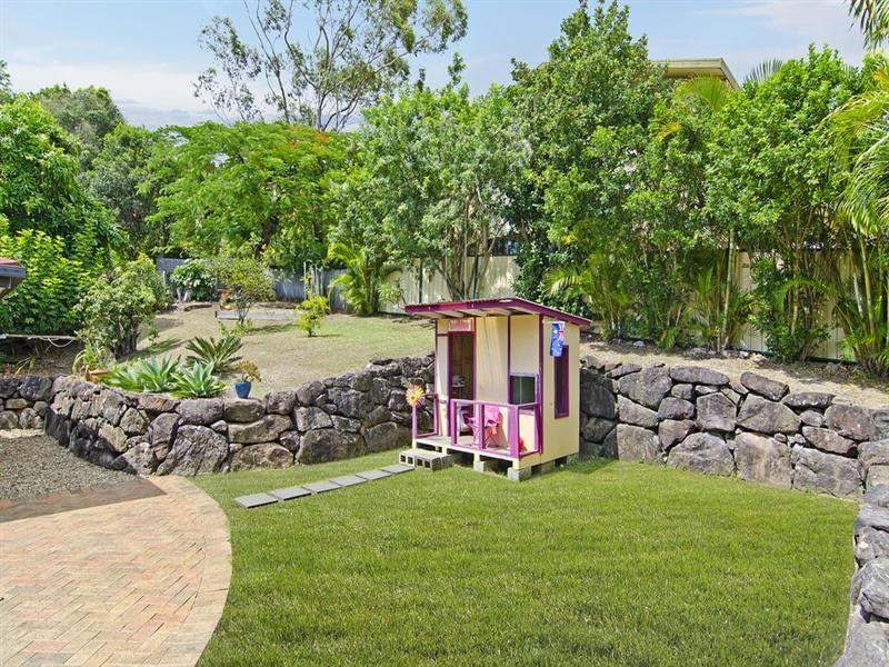 7 Currant Street, Elanora QLD 4221