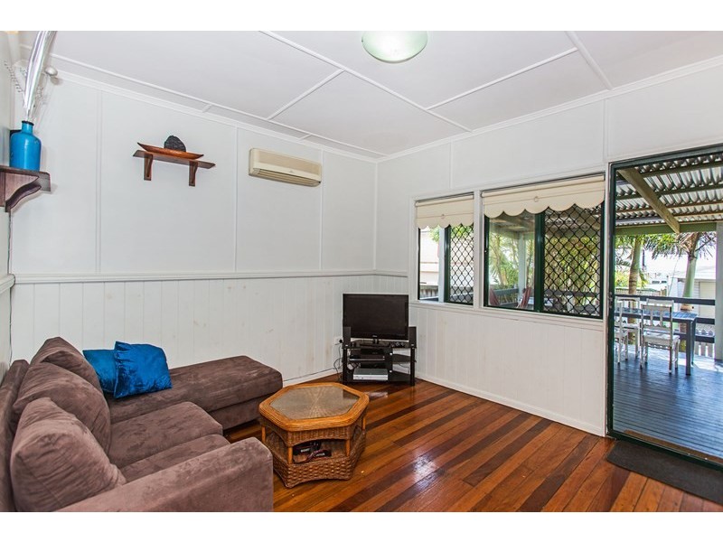 164 Jefferson Lane, Palm Beach QLD 4221