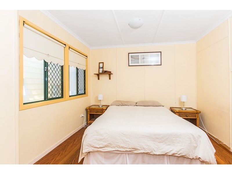 164 Jefferson Lane, Palm Beach QLD 4221