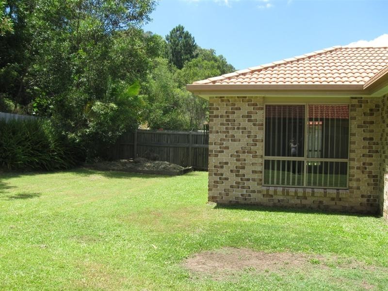 33 Chippendale Crescent, Currumbin Waters QLD 4223