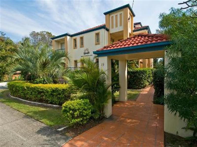 6/19 Twenty Fourth Avenue, Palm Beach QLD 4221