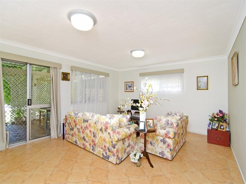 Palm Beach QLD 4221