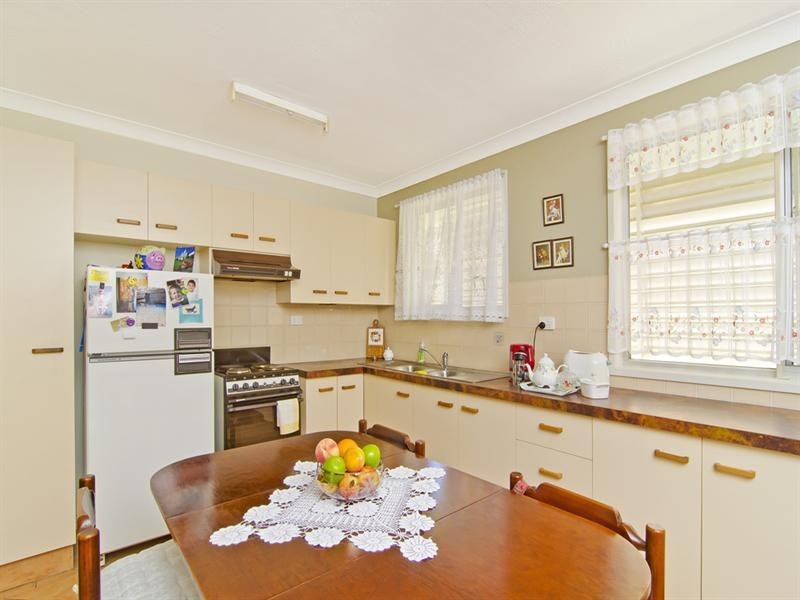 Palm Beach QLD 4221