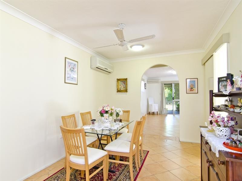 Palm Beach QLD 4221