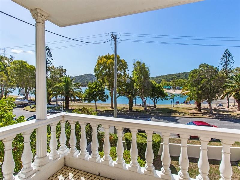 6/4 Murlong Crescent, Palm Beach QLD 4221