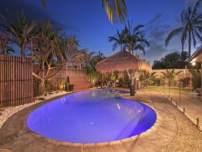 78 Twenty Fifth Avenue, Palm Beach QLD 4221