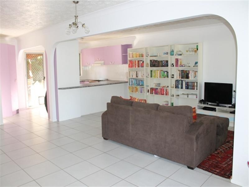 53 Boodera Road, Palm Beach QLD 4221