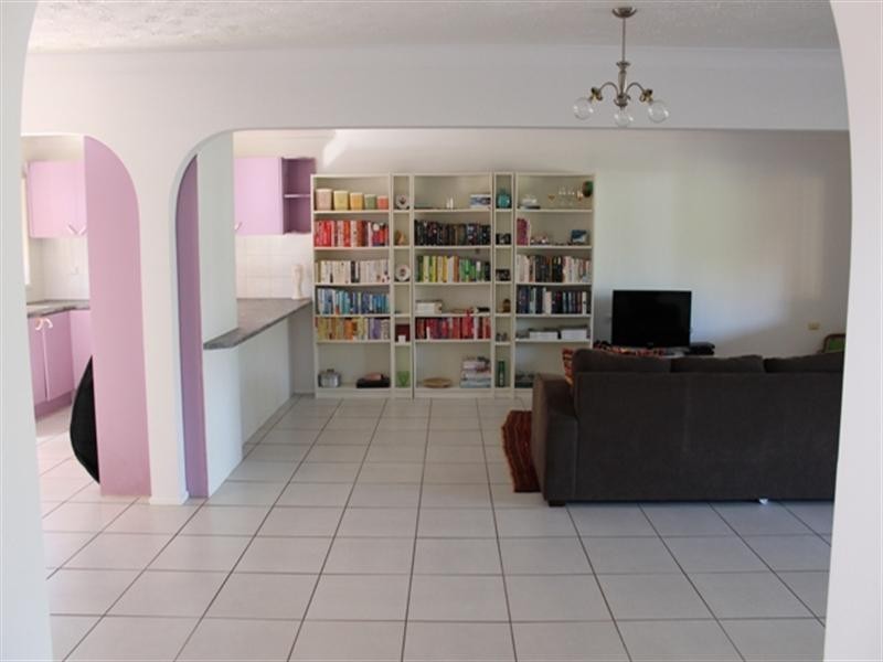 53 Boodera Road, Palm Beach QLD 4221