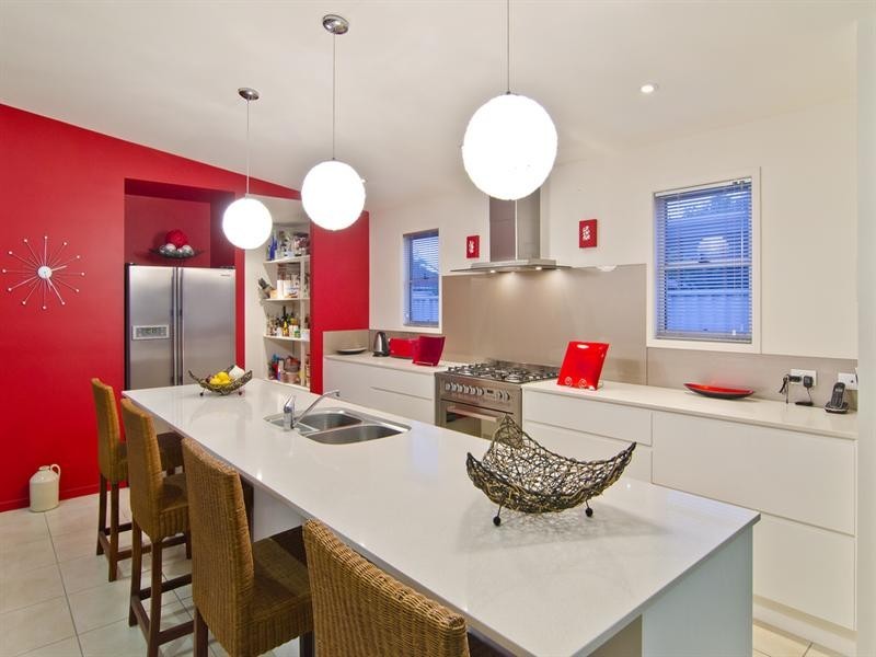 44 Twelfth Avenue, Palm Beach QLD 4221