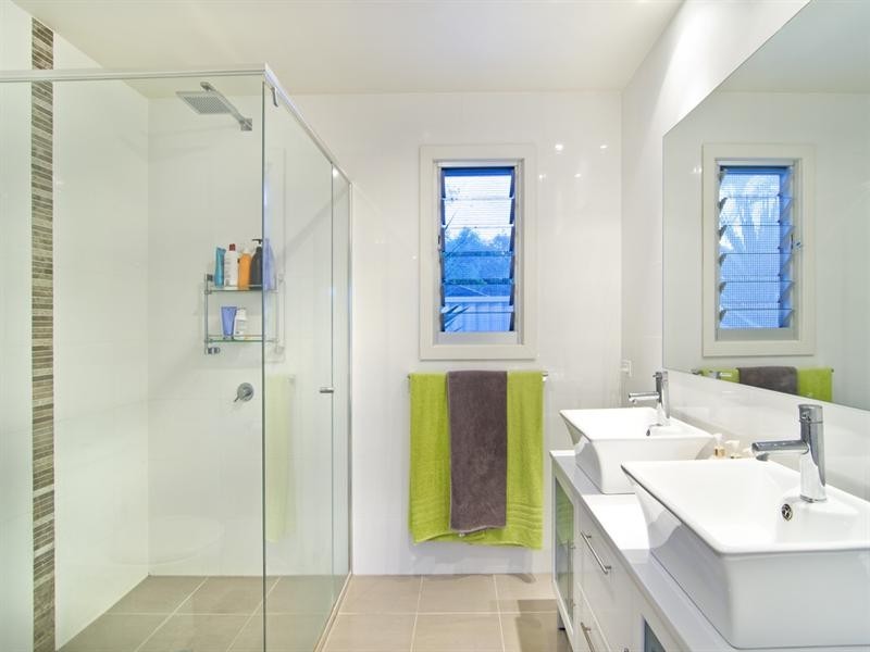 44 Twelfth Avenue, Palm Beach QLD 4221