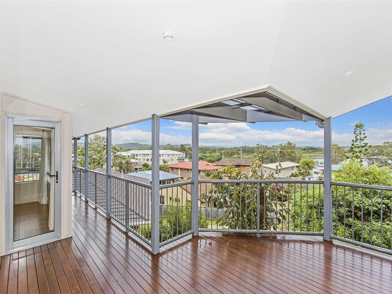 1/10 Wirranina Place, Currumbin QLD 4223