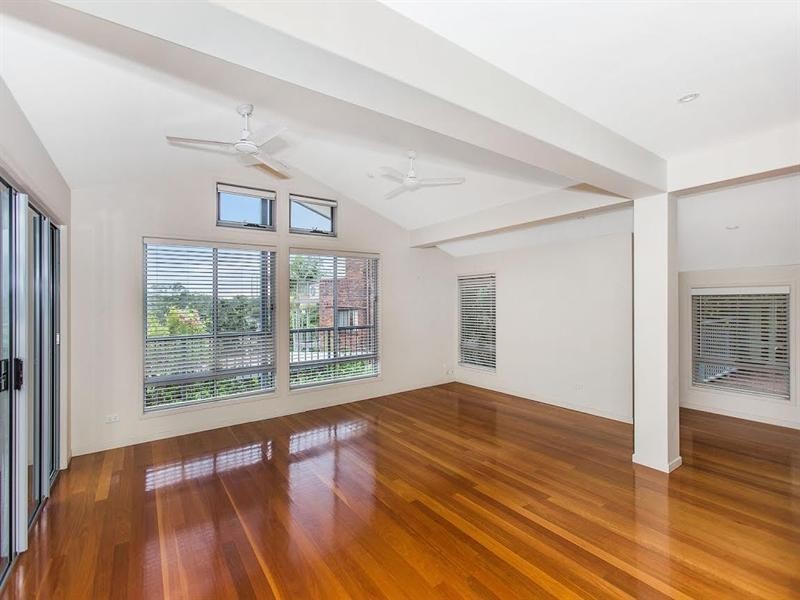 1/10 Wirranina Place, Currumbin QLD 4223