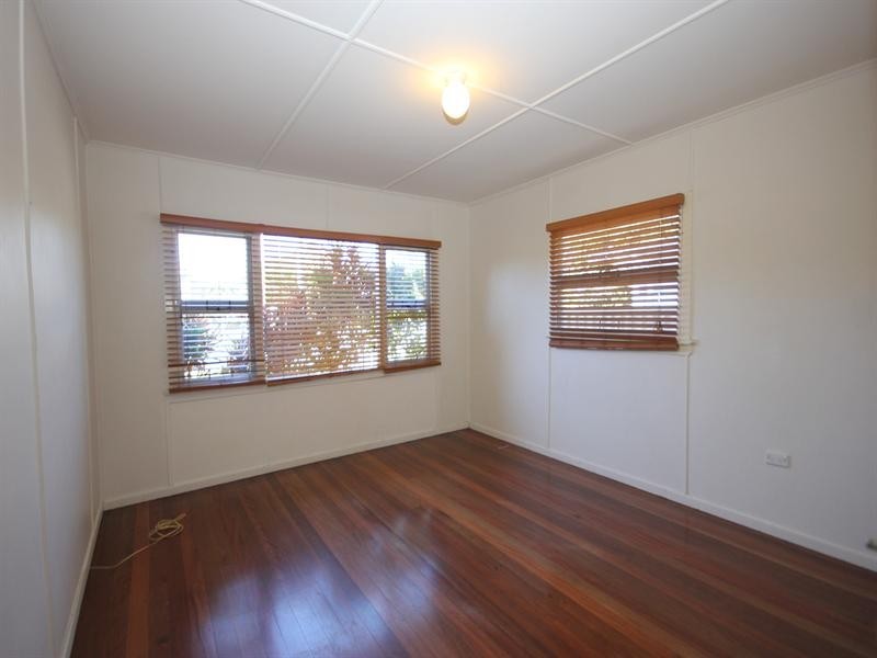 34 Leyte Avenue, Palm Beach QLD 4221
