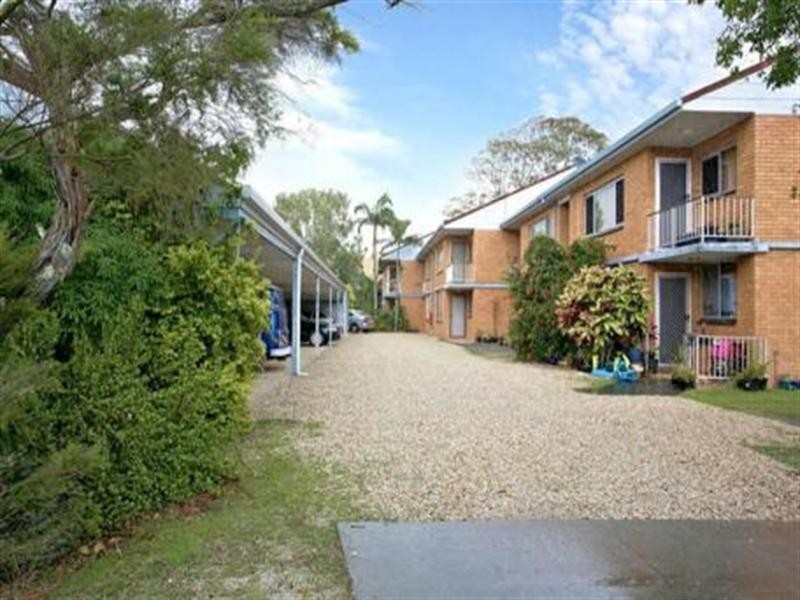 1/16 Mawarra, Palm Beach QLD 4221