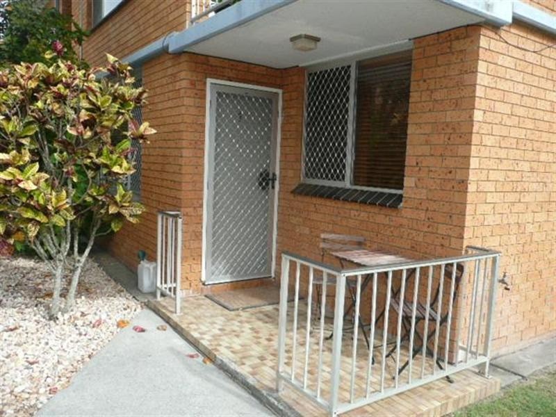 1/16 Mawarra, Palm Beach QLD 4221