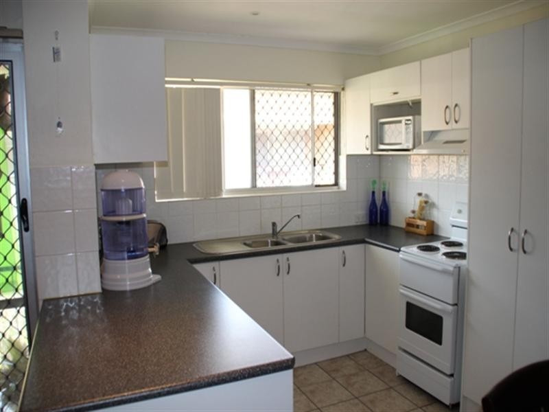 6/8 Allara Avenue, Palm Beach QLD 4221