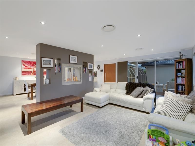 128 Tahiti Avenue, Palm Beach QLD 4221