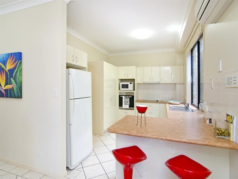 u1/1292 Gold Coast Highway, Palm Beach QLD 4221