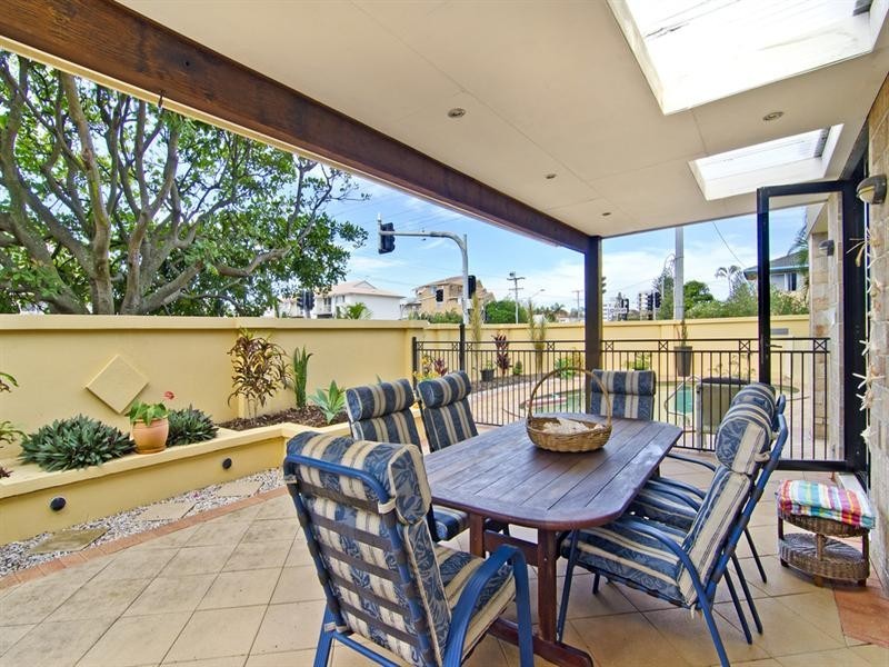 u1/1292 Gold Coast Highway, Palm Beach QLD 4221