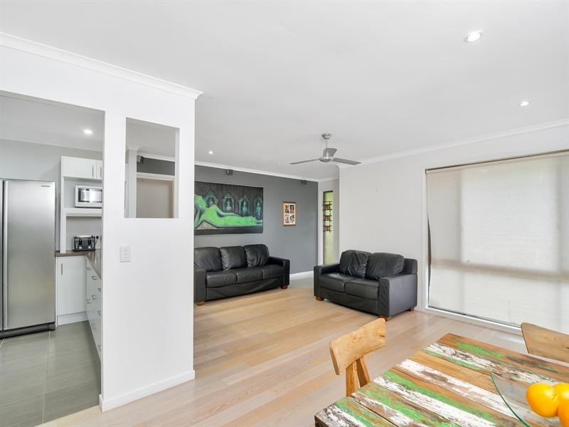 26 Glentrees Grove, Currumbin Waters QLD 4223