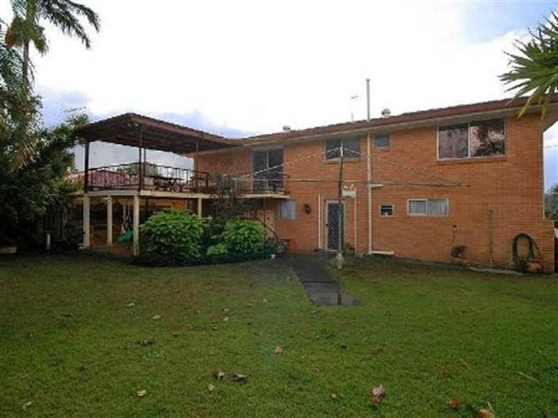 10 Allawah Avenue, Palm Beach QLD 4221