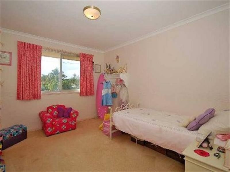 10 Allawah Avenue, Palm Beach QLD 4221