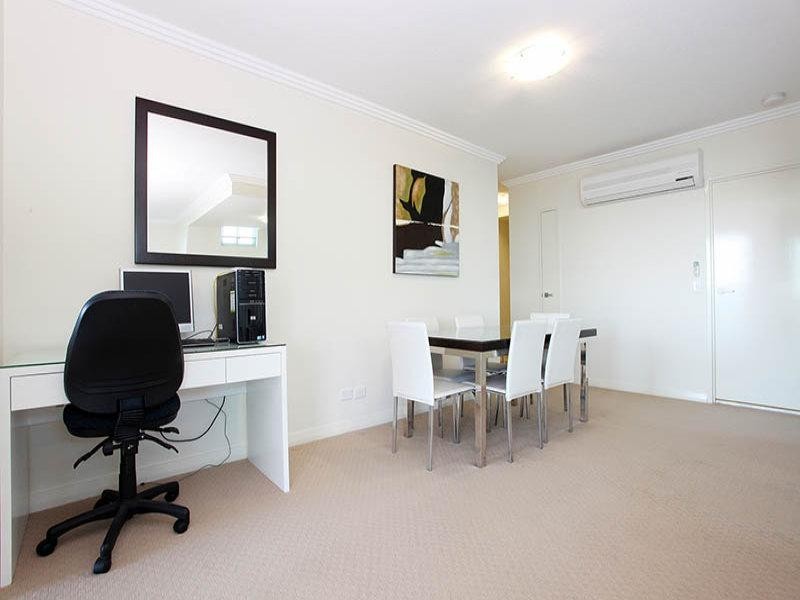 1306/10 Fifth Avenue, Palm Beach QLD 4221