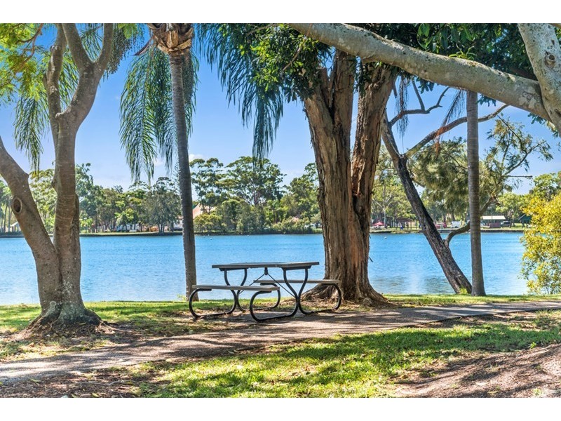 2/47 Laguna Avenue, Palm Beach QLD 4221