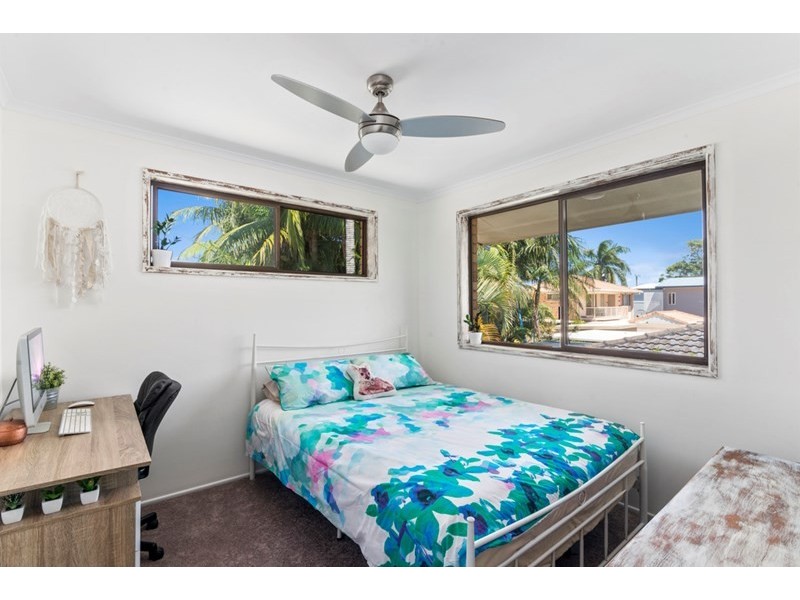 2/47 Laguna Avenue, Palm Beach QLD 4221