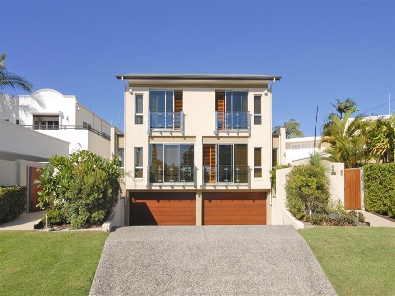1/287 Stanhill Drive, Chevron Island QLD 4217