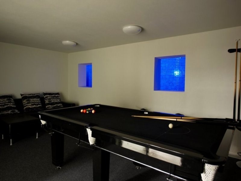 69 Stanhill Drive, Chevron Island QLD 4217