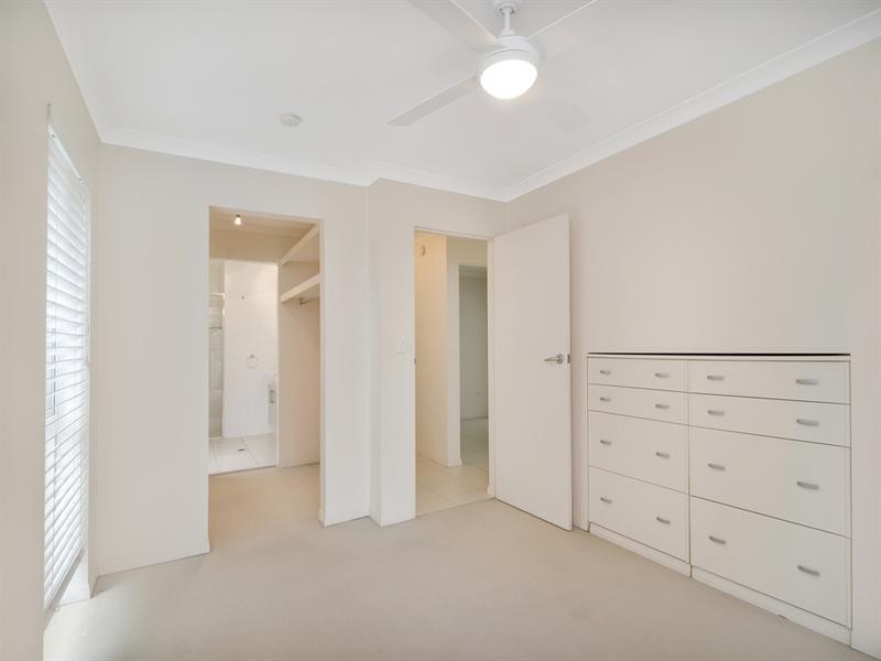 23 Crest Drive, Currumbin QLD 4223