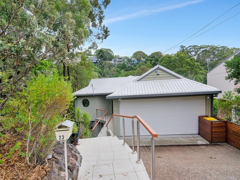 23 Crest Drive, Currumbin QLD 4223