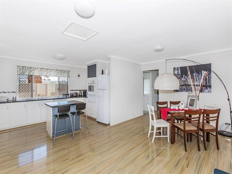 24 Avocado Street, Elanora QLD 4221