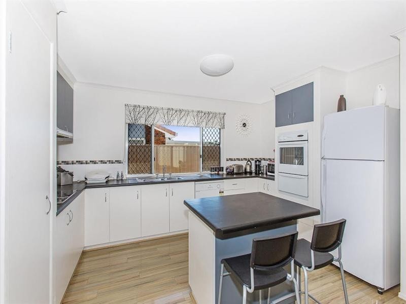 24 Avocado Street, Elanora QLD 4221