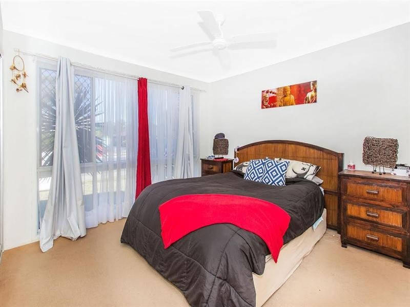 24 Avocado Street, Elanora QLD 4221