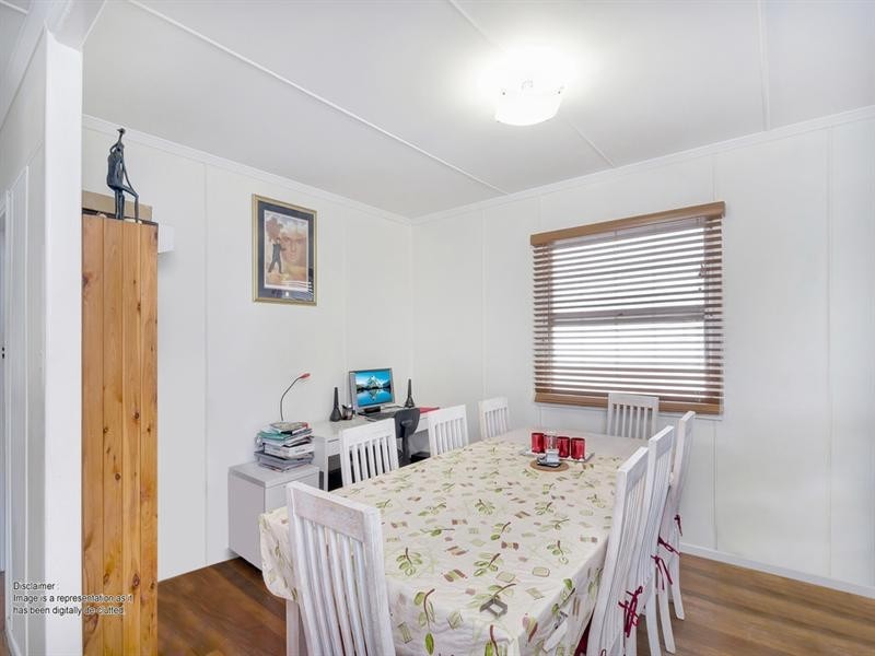 24 Sixth Avenue, Palm Beach QLD 4221