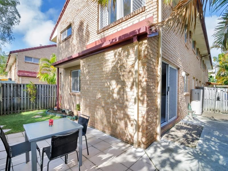 4/7 Maranta Street, Elanora QLD 4221