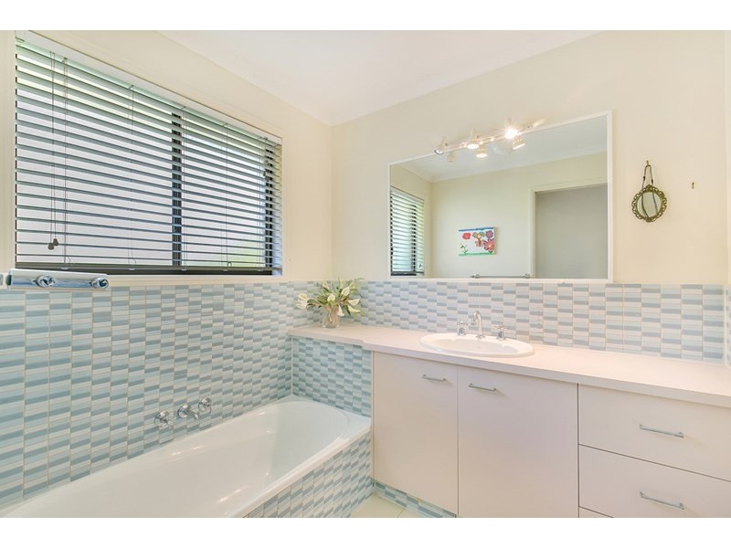 66 Monday Drive, Tallebudgera Valley QLD 4228