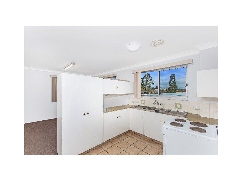 2/74 Leyte Avenue, Palm Beach QLD 4221