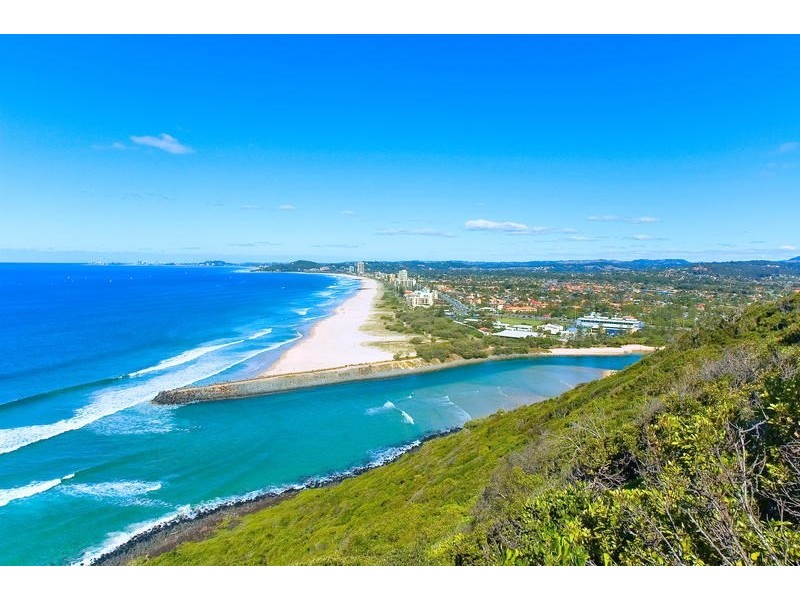123 Townson Avenue, Palm Beach QLD 4221