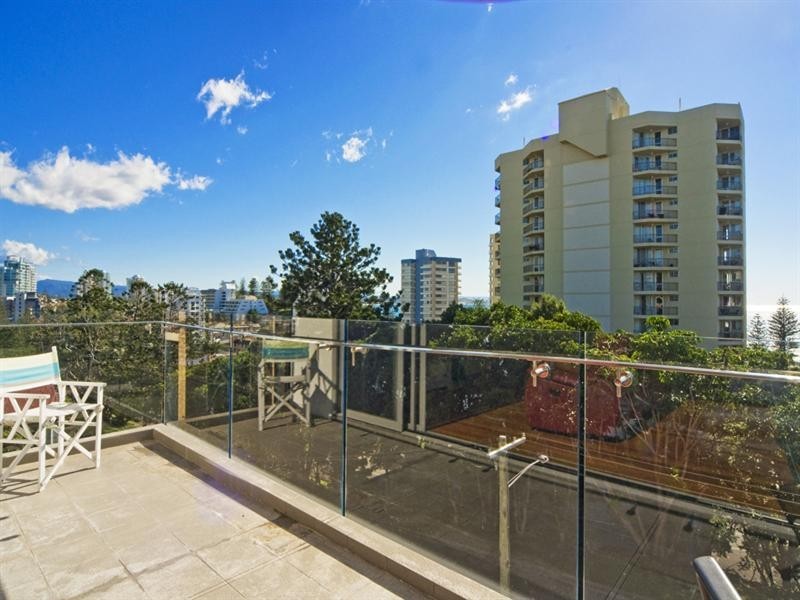 10 BOUNDARY Street, Tweed Heads NSW 2485