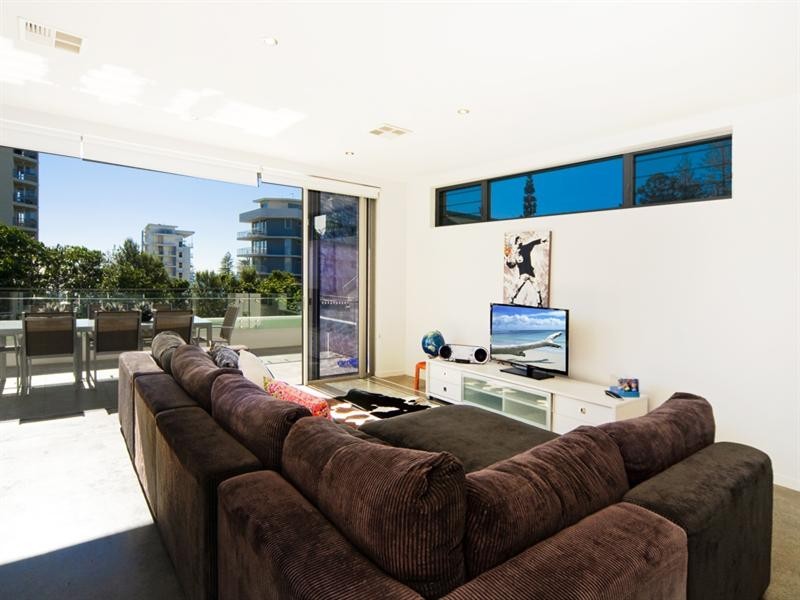 10 BOUNDARY Street, Tweed Heads NSW 2485