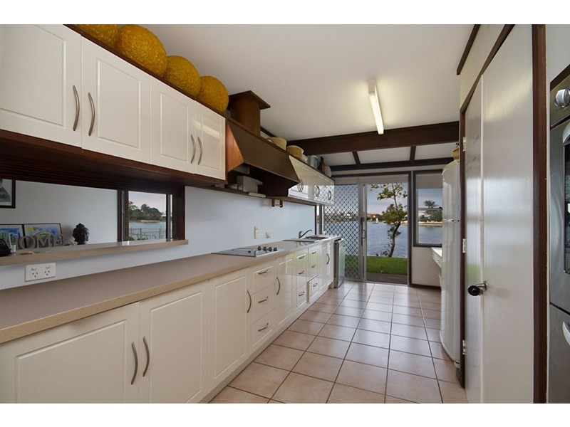 96 Mallawa Drive, Palm Beach QLD 4221