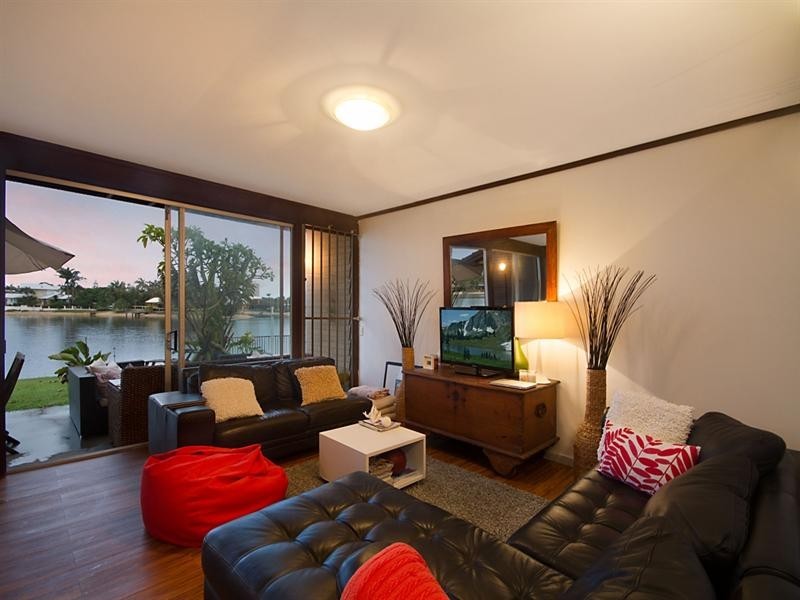 96 Mallawa Drive, Palm Beach QLD 4221