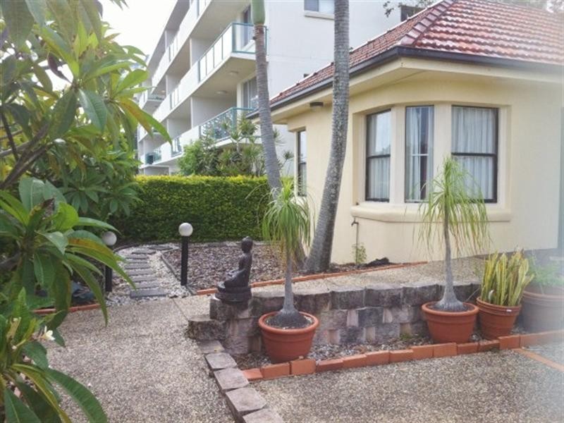 2 Musgrave Street, Kirra QLD 4225