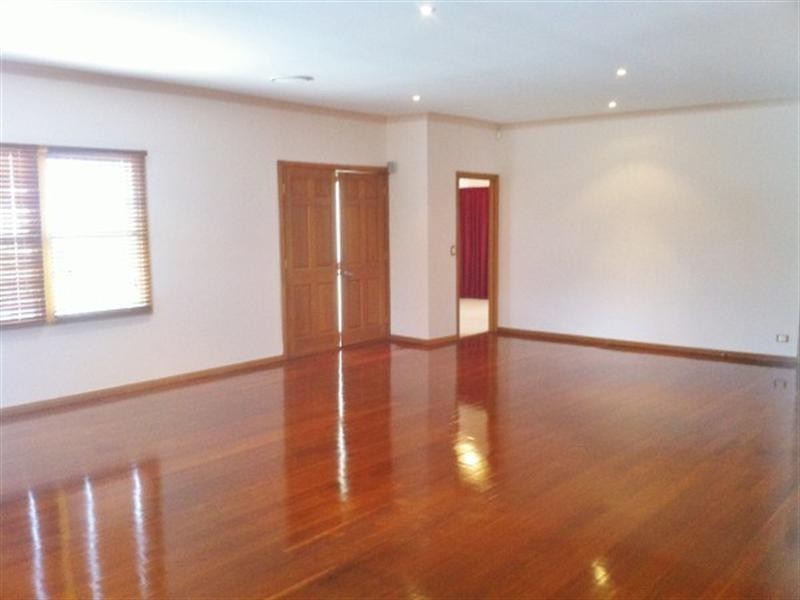 2 Musgrave Street, Kirra QLD 4225