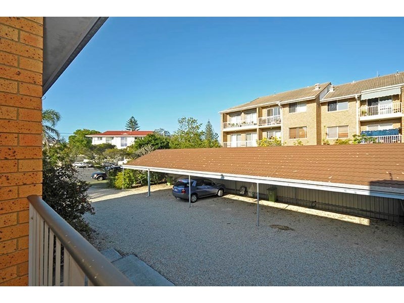 8/16 Mawarra Street, Palm Beach QLD 4221